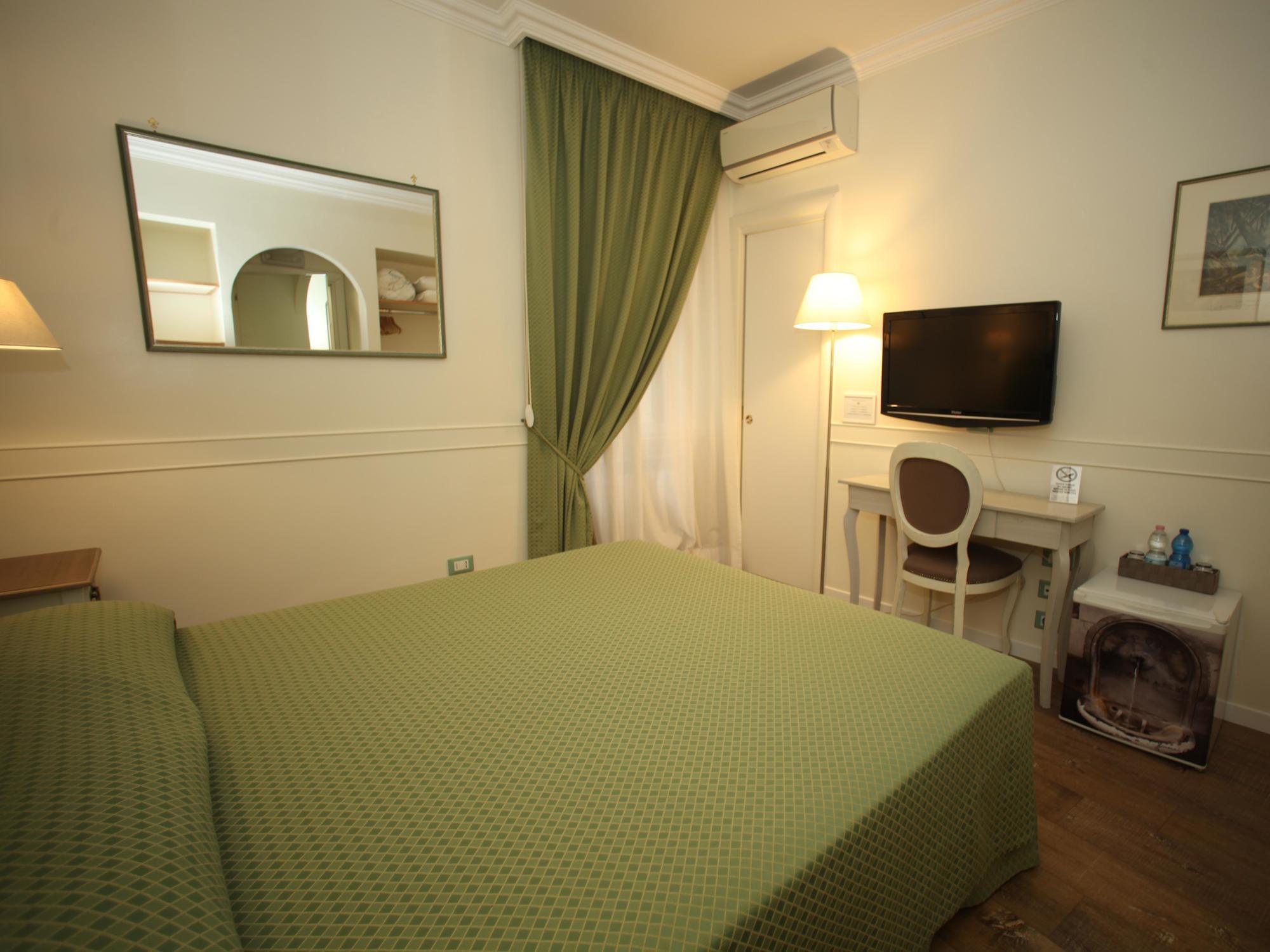 เรสซิเดนซ่า พอนเต้ ซานท์ แองเจโล่ Hotel โรม ภายนอก รูปภาพ